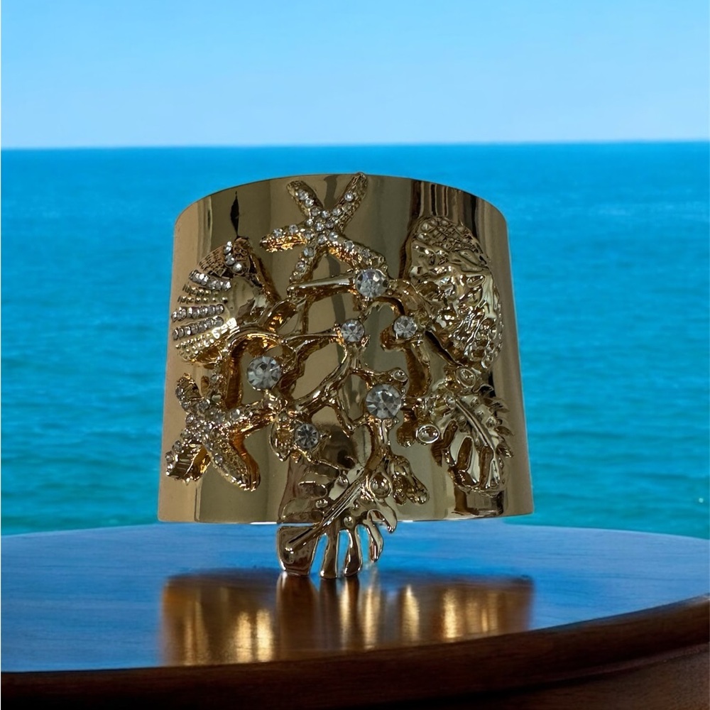 Lilly Pulitzer Gold BEACHCOMBER Cuff Bracelet